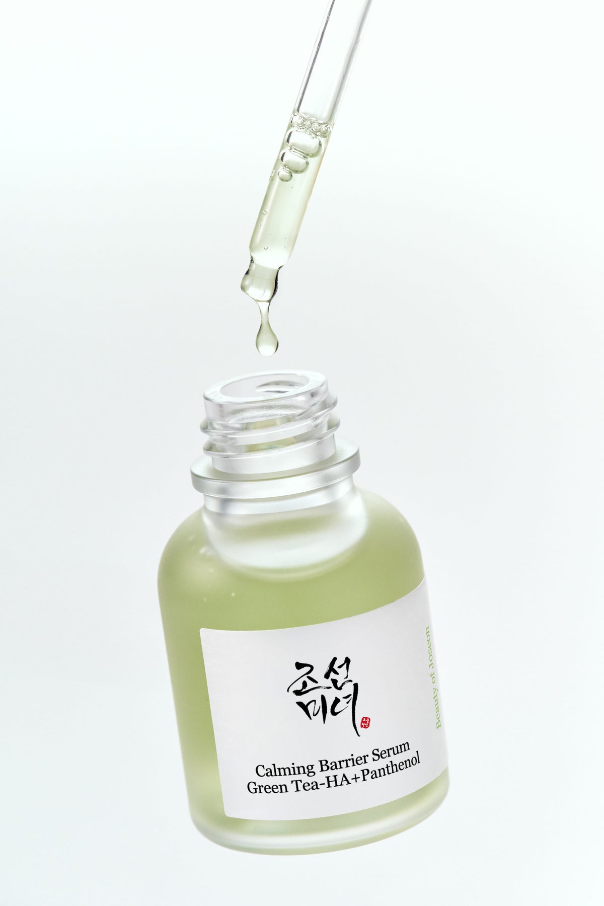 Calming Barrier Serum Green Tea-HA + Panthenol showing texture